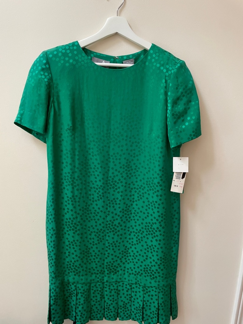 100% Silk vintage Liz Claiborne Jacquard Green Polka Dot Dress